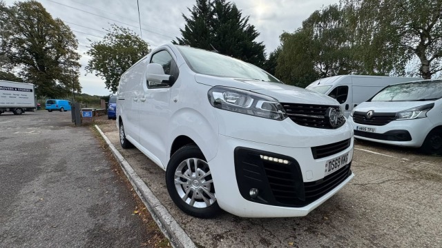 2019 Vauxhall Vivaro 1.5 Turbo D 2900 Sportive L2 LWB