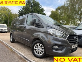 FORD TRANSIT CUSTOM at DM Vans Great Missenden
