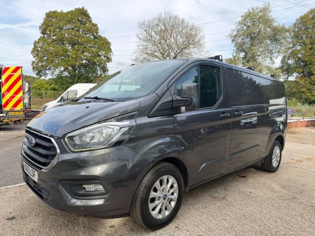 2019 Ford Transit Custom 2.0 320 EcoBlue Limited Auto L2 LWB **NO VAT**