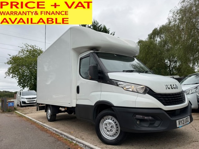 Iveco Daily 2.3D HPI 14V 35S LWB LUTON VAN WITH TAIL LIFT CHASSIS CAB Diesel White